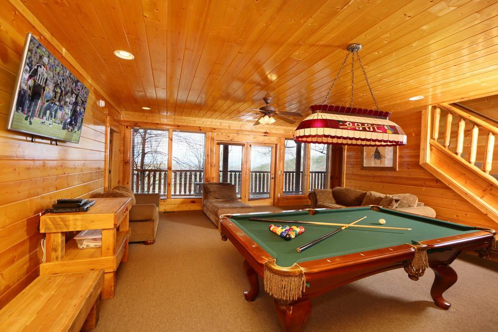 Rising Eagle Lodge - Eight Bedroom Pigeon Forge Exteriör bild